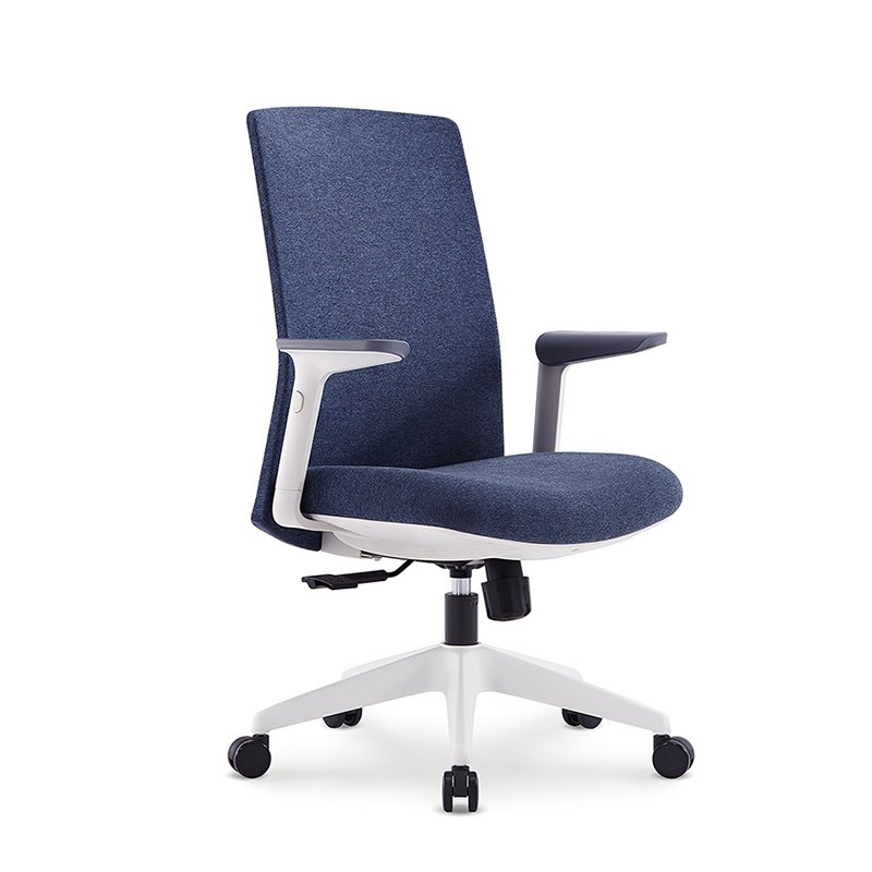 Staff chair 2025