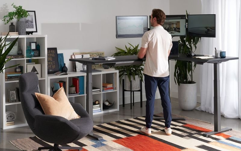 Vari L-Shape Electric Standing Desk