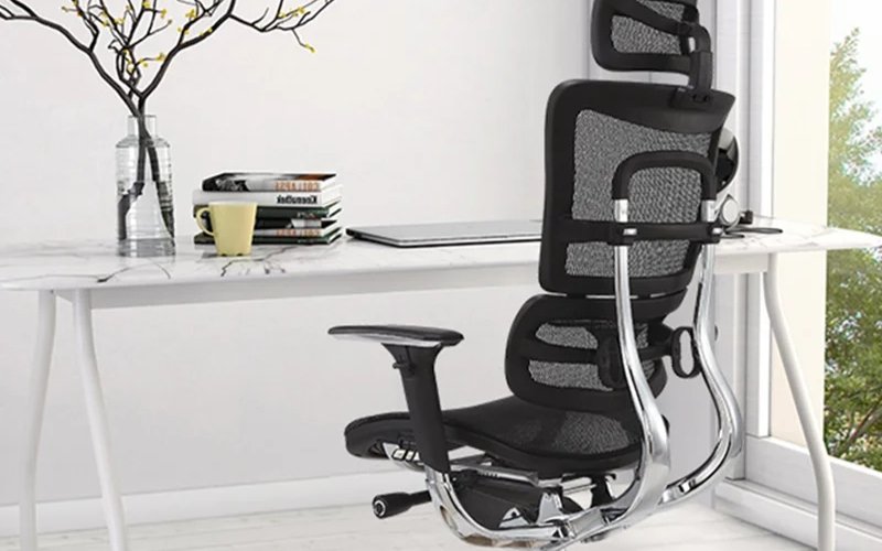 Premium mesh chair with adjustable headrest support