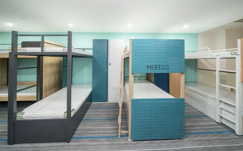 Showroom di Singapore 1