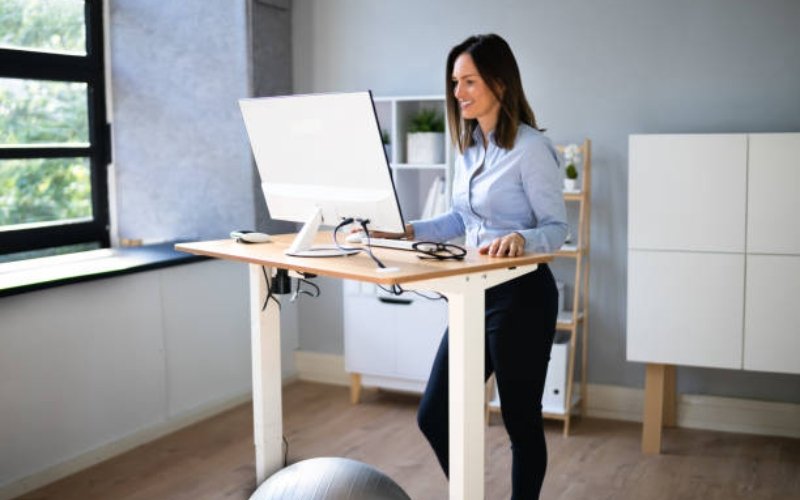 Height-adjustable desk