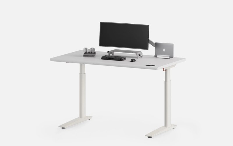 Autonomous standing desk 