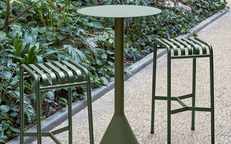 Palissade outdoor furniture
